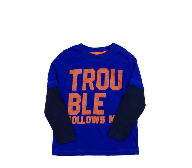 Modré triko s oranžovým nápisem George