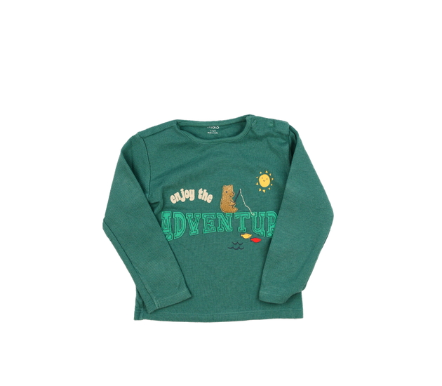 Zelené triko s nápisem M&S