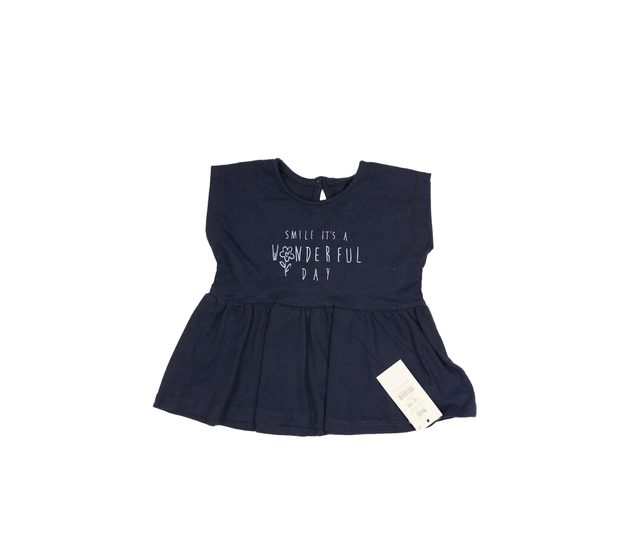 Nové tmavé triko s nápisem George