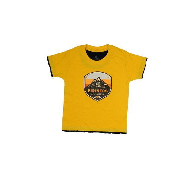 Žluté triko s potiskem