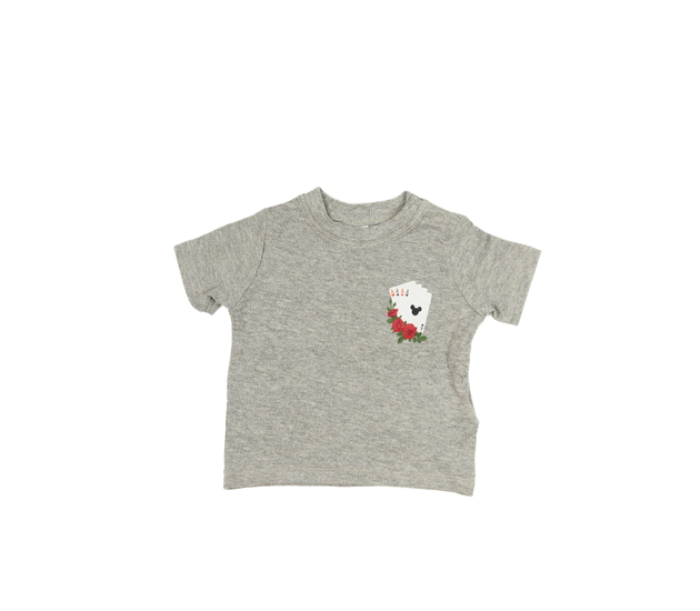 Šedé triko s potiskem karet 