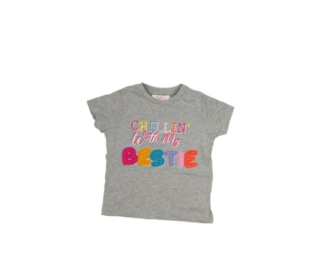 Šedé melírované triko s barevným nápisem 