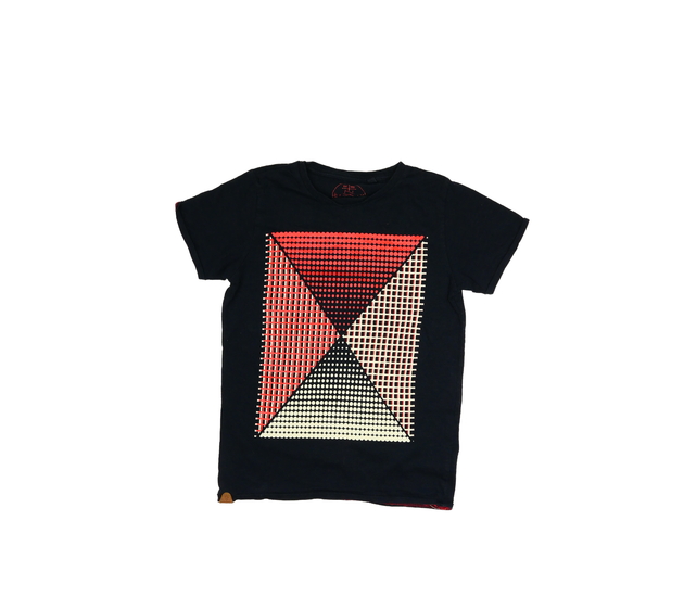 Černé triko s barevným potiskem Next