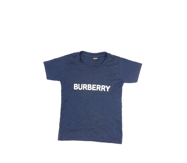 Tmavě modré triko s nápisem 