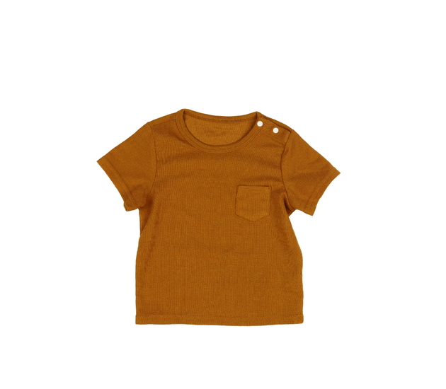 Hnědé triko s kapsičkou