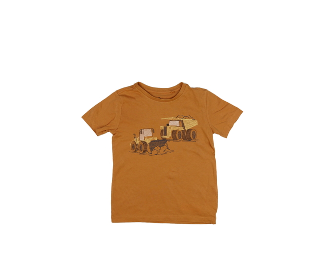 Oranžové triko se stroji