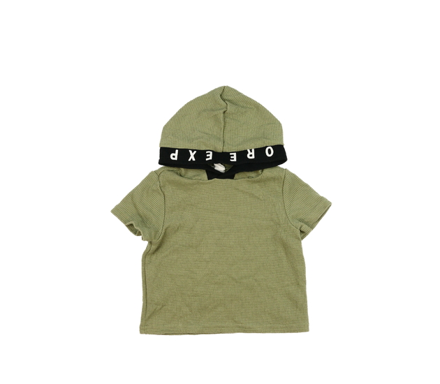 Zelené triko s kapucí