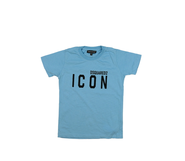 Modré triko s nápisem 