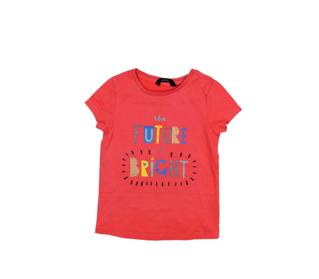 Červené triko s nápisem George