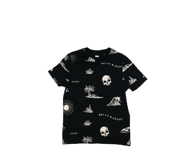 Černé stylové triko s lebkami F&F