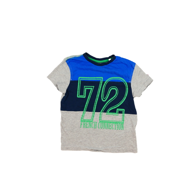 Šedo-modré triko s číslovkami 