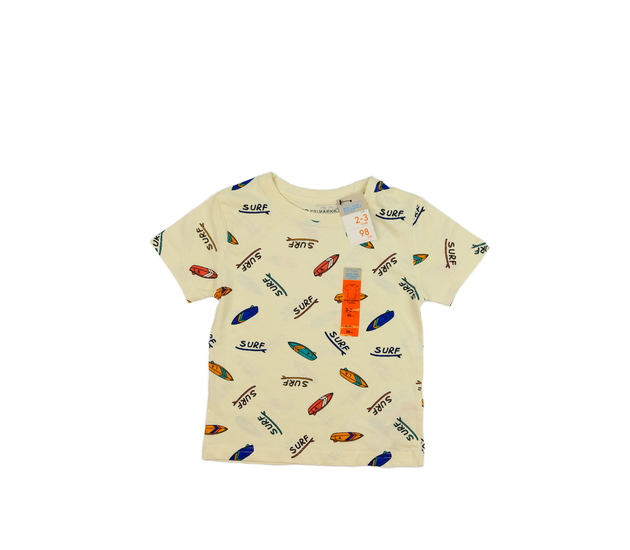 Nové žluté triko se surfy Primark 