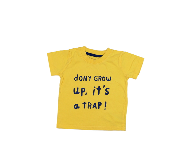 Žluté triko s nápisem George