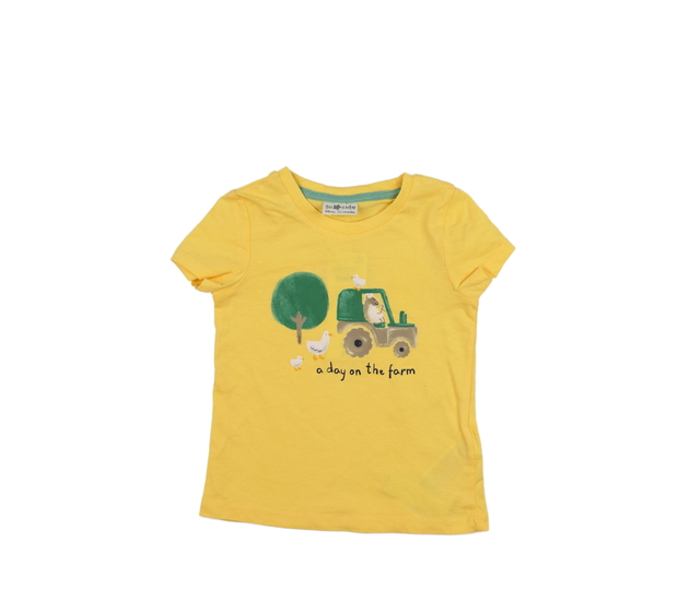 Nové žluté triko s motivem farmy 