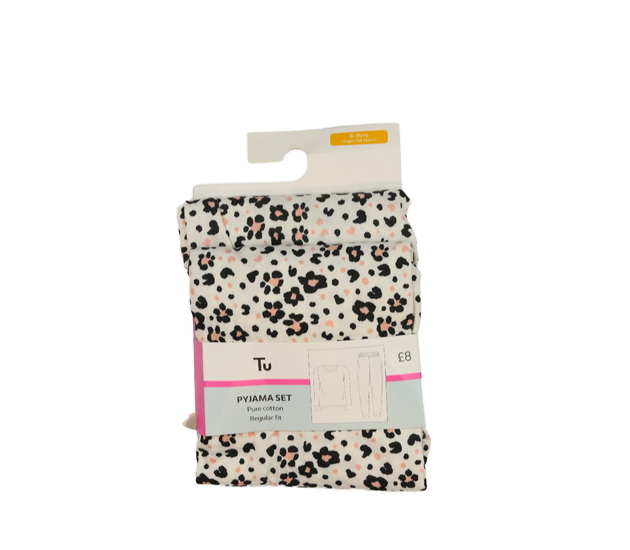 Nové krémové vzorované pyžamo Tu 