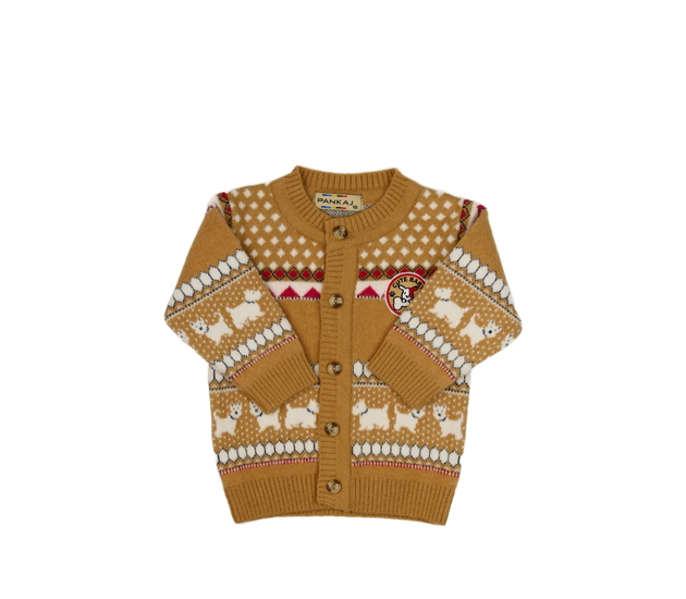 Hnědý propínací svetr s pejsky 