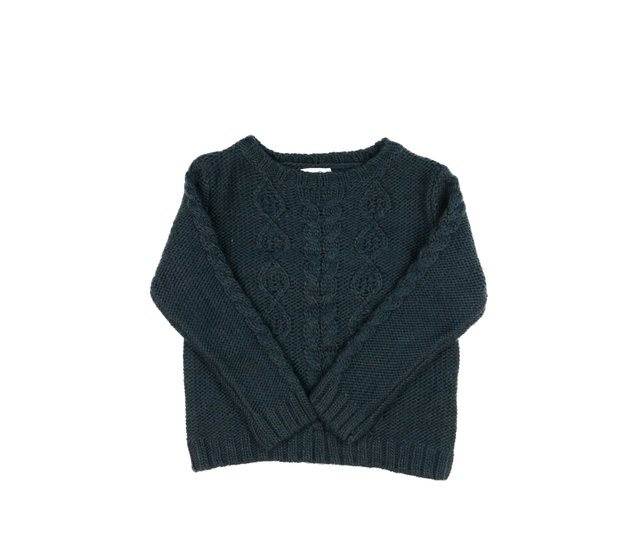 Tmavě modrý vzorovaný svetr 