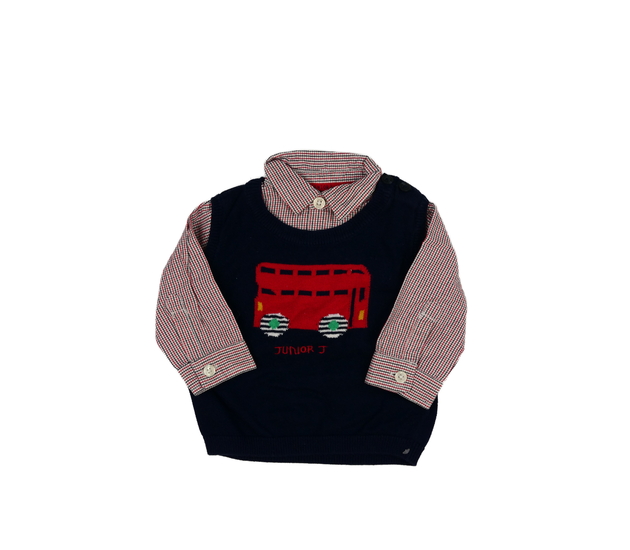 Svetrová vesta s košilovým detailem 