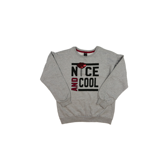 Šedá stylová mikina s nápisy a pusou z flitrů 